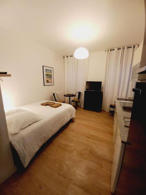 Appartamento Le 29 Studieux, wifi, à 3min de la gare sncf Agen Esterno foto